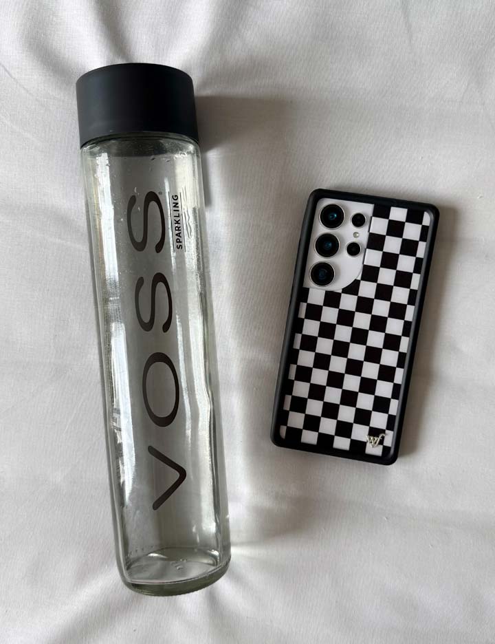 Wildflower Checkers | Black Samsung Galaxy Case
