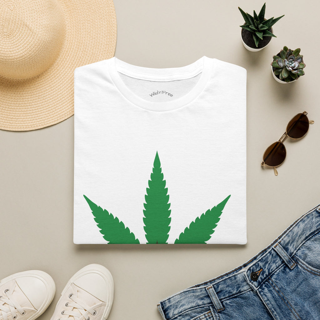 Wild'n'Free Cannabis Leaf T-Shirt – "It's Organic" Graphic Tee