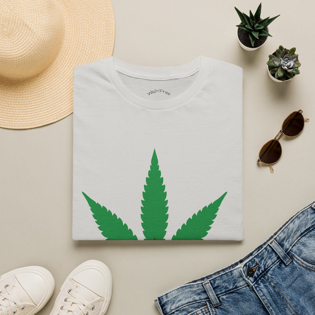 Wild'n'Free Cannabis Leaf T-Shirt – "It's Organic" Graphic Tee
