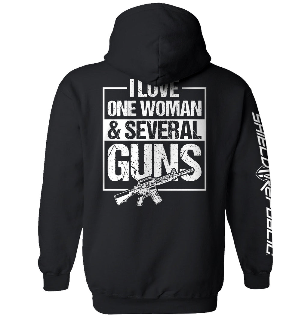 I Love One Woman & Several Guns Men's T-Shirt