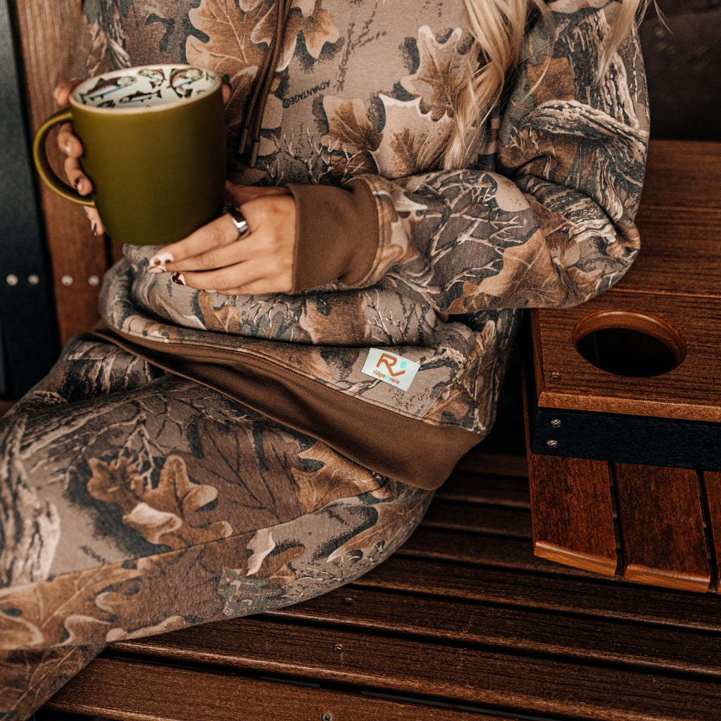 Vintage Ridge & Vale Realtree® Camo Women's Hoodie